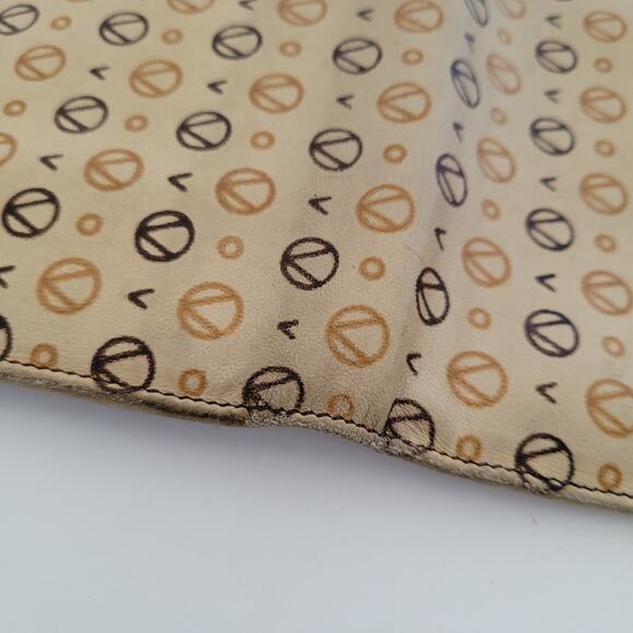 Valentino Vintage Bifold Logo Tan Beige Brown Wallet Large Soft Leather Italian - Picture 10 of 10